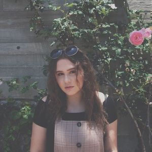 Meet your Posher, Summer